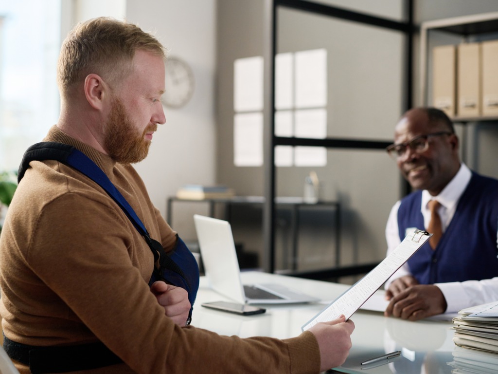 Accident victim with Uber and Lyft accident lawyer